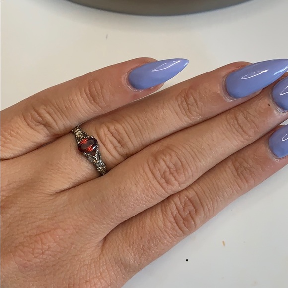 Silver ruby ring - Picture 1 of 3